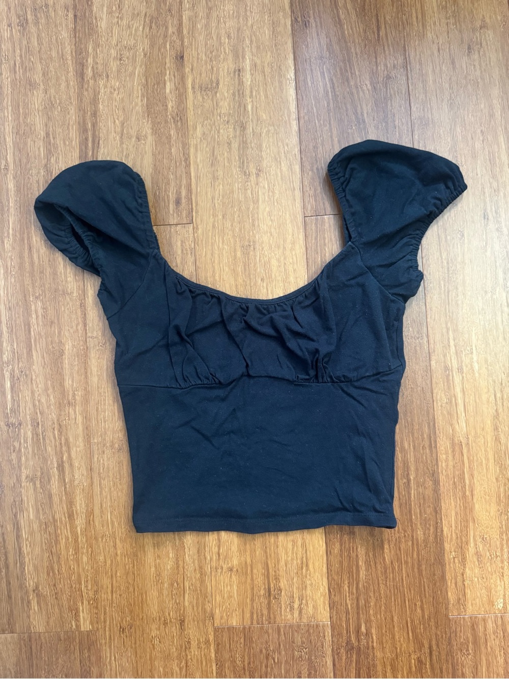 Hollister black crop top